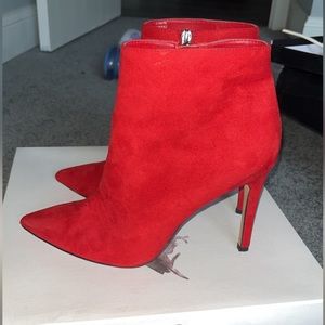 Womens heeled booties